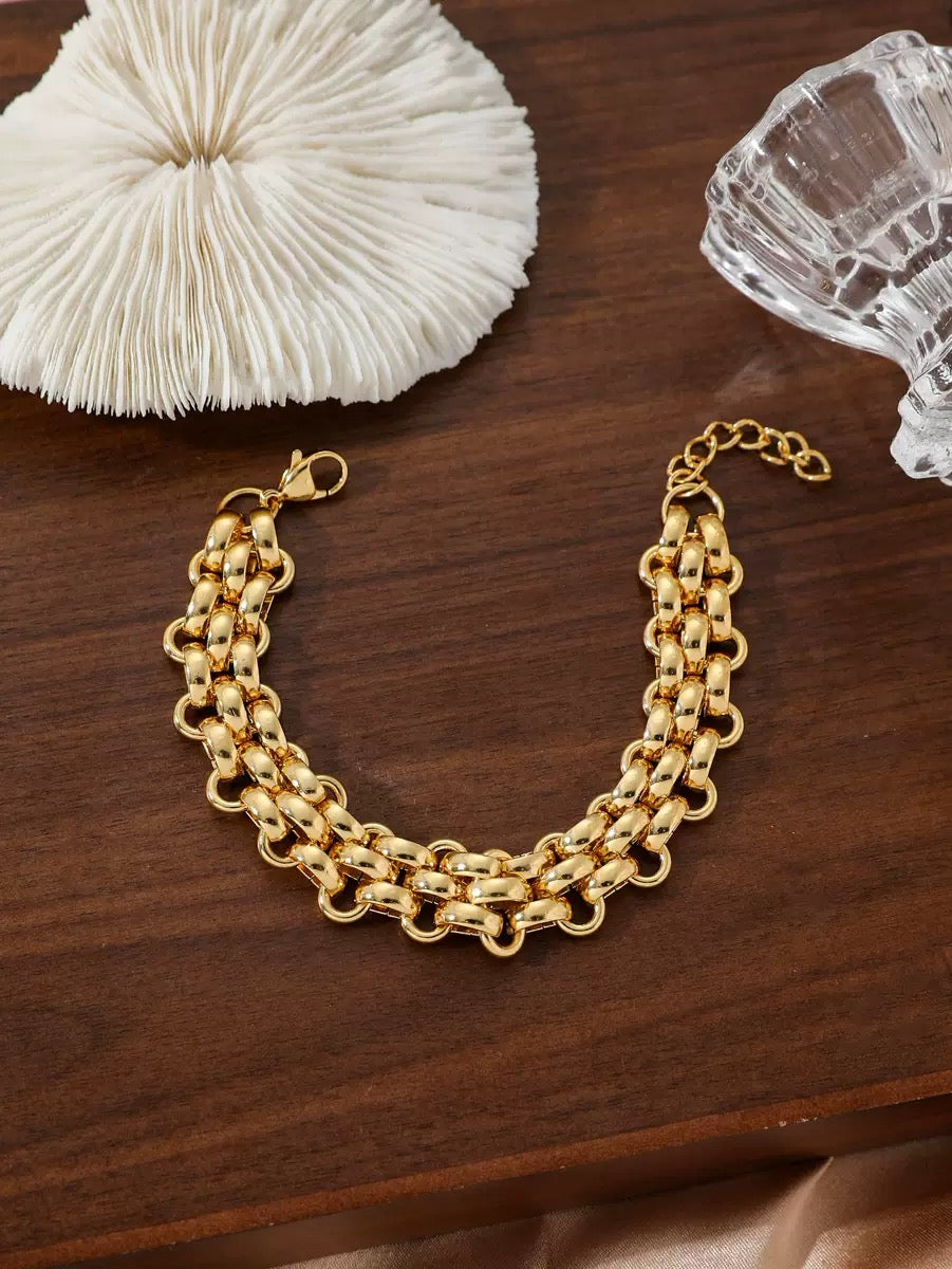 Double link bracelet