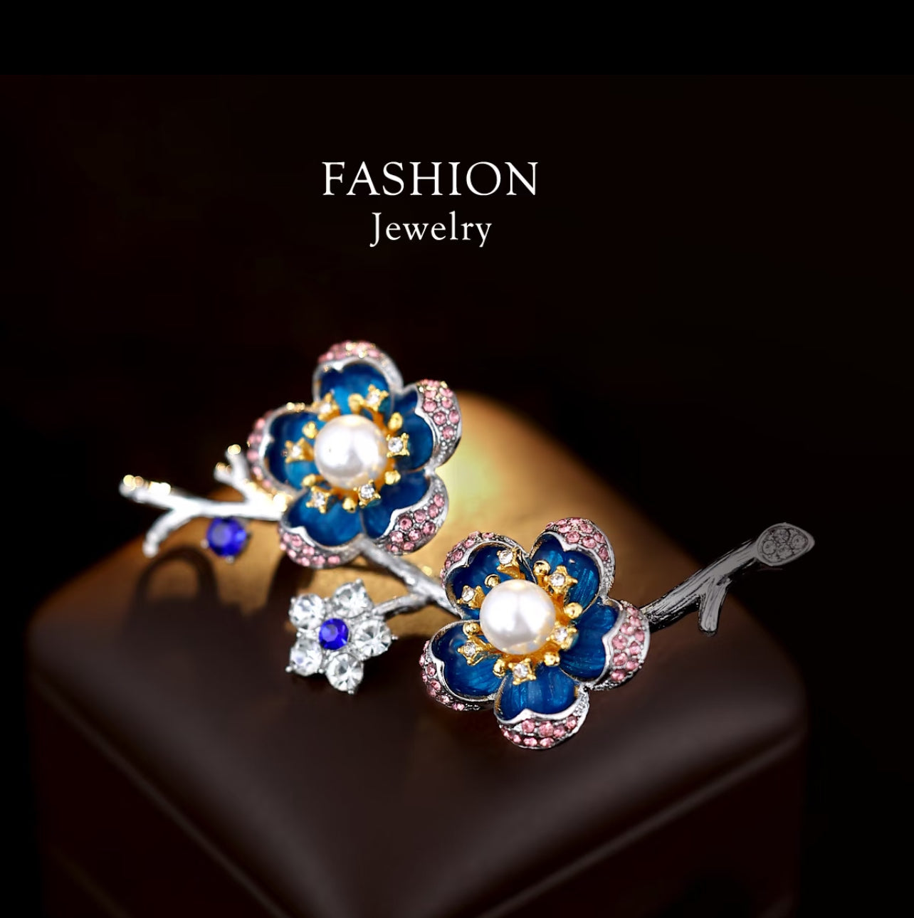 Elegant Floral Brooch with Pearls