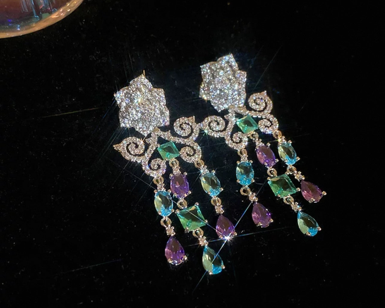 Rose butterfly pendant and chandeliers earring