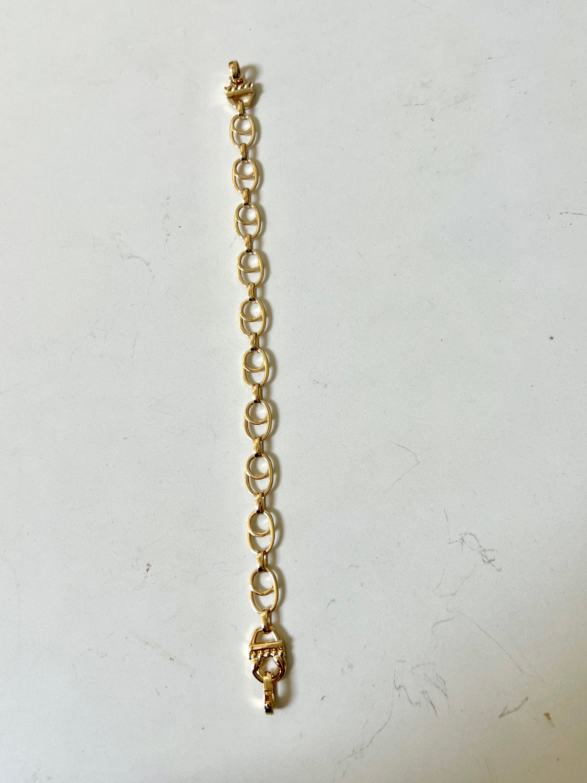 Custom make 18k yellow circle link bracelet