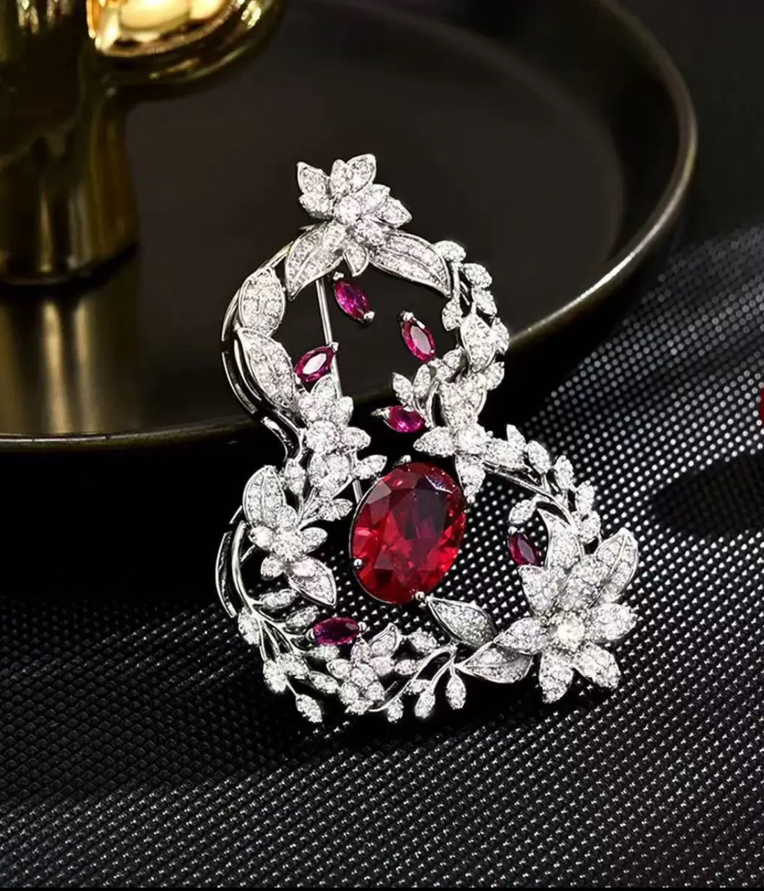 Cubic zirconia Guord Brooch