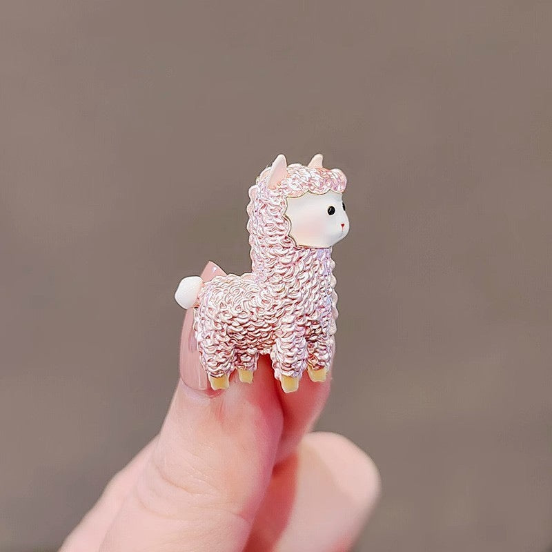 Sheep pin