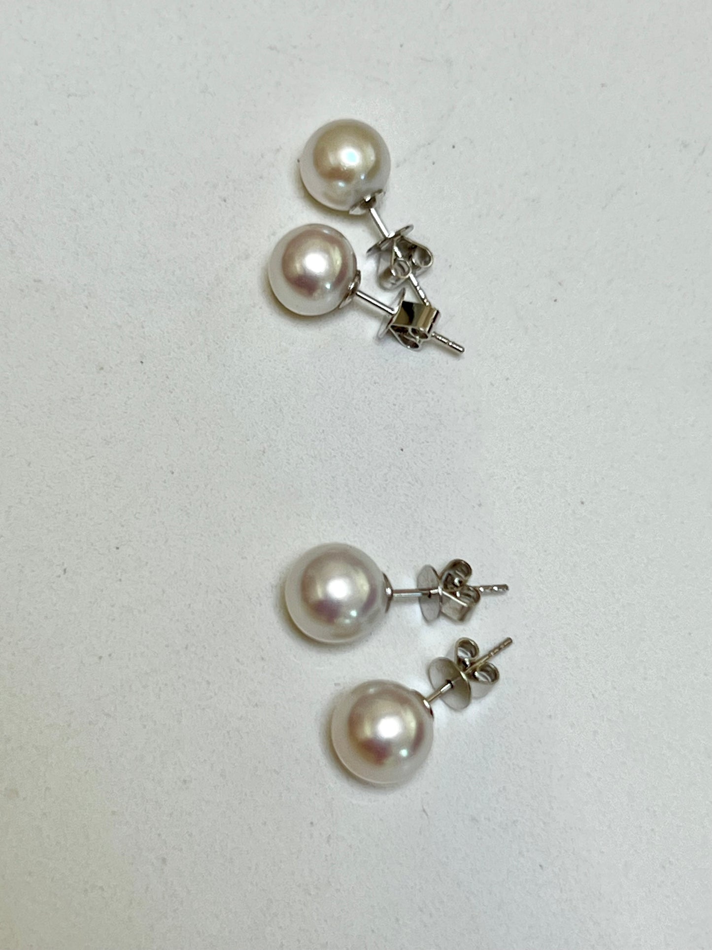 8-9mm freshwater pearl earring in 14 karat white gold