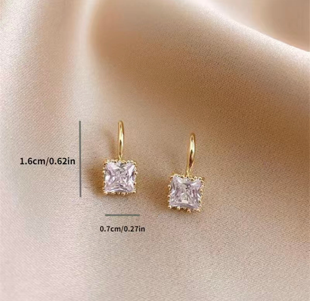 Cubic Zirconia drop earring