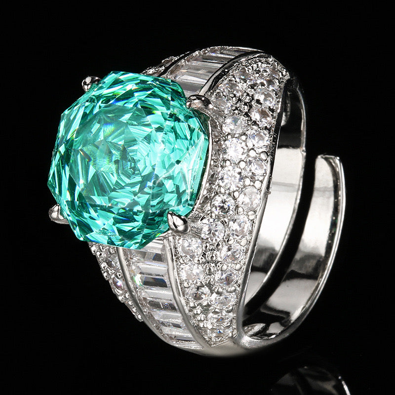 Stunning crystal ( tourmaline like ) cubic zirconia 18k gold plated ring
