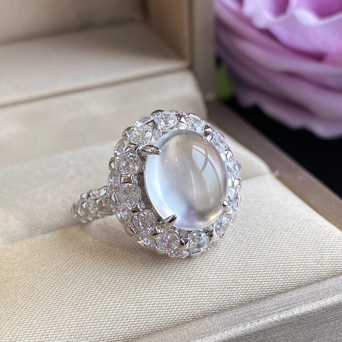 Cat’s eye clear chalcedony cz 18k plated ring