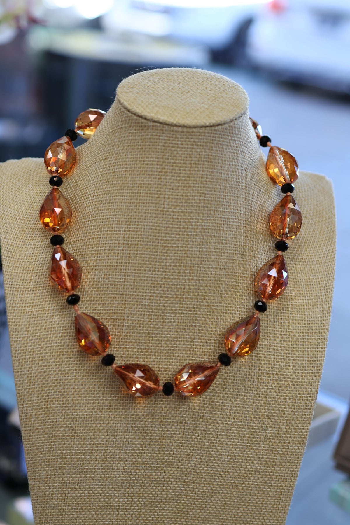 The Amber Teardrop Necklace