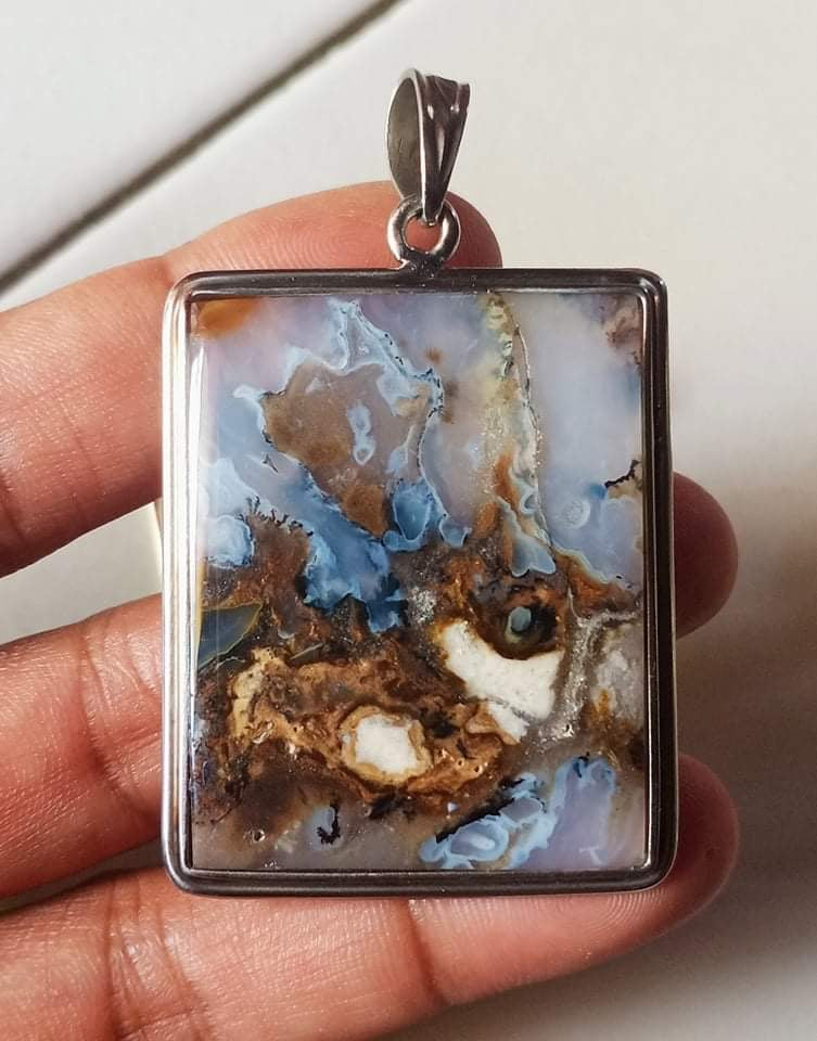 Natural Dendrite chalcedony agate pendant