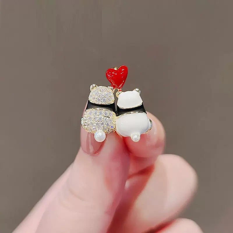 Cute puff love panda heart pin