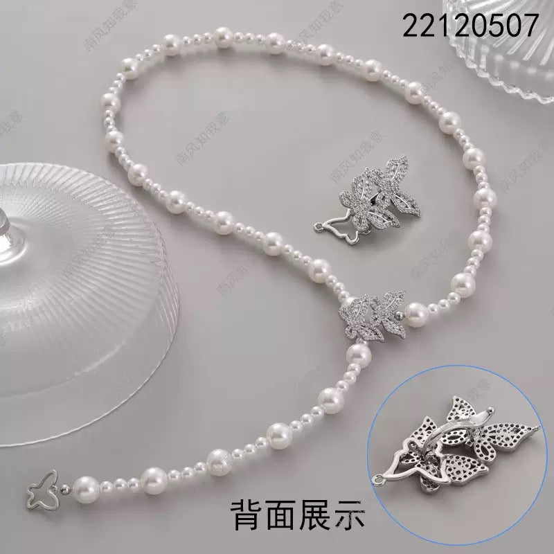 Double butterfly clasp