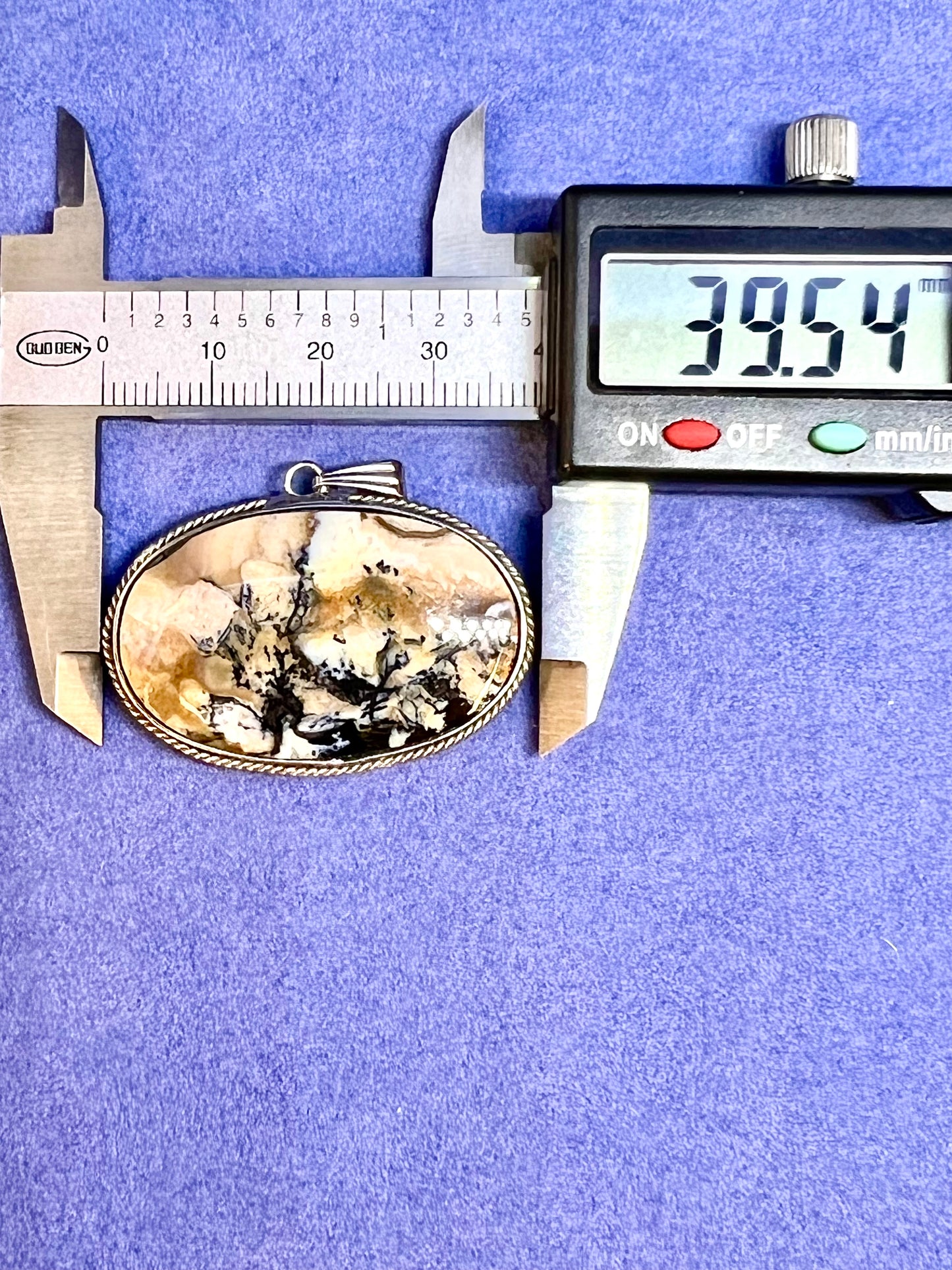 Natural dendrite agate pendant