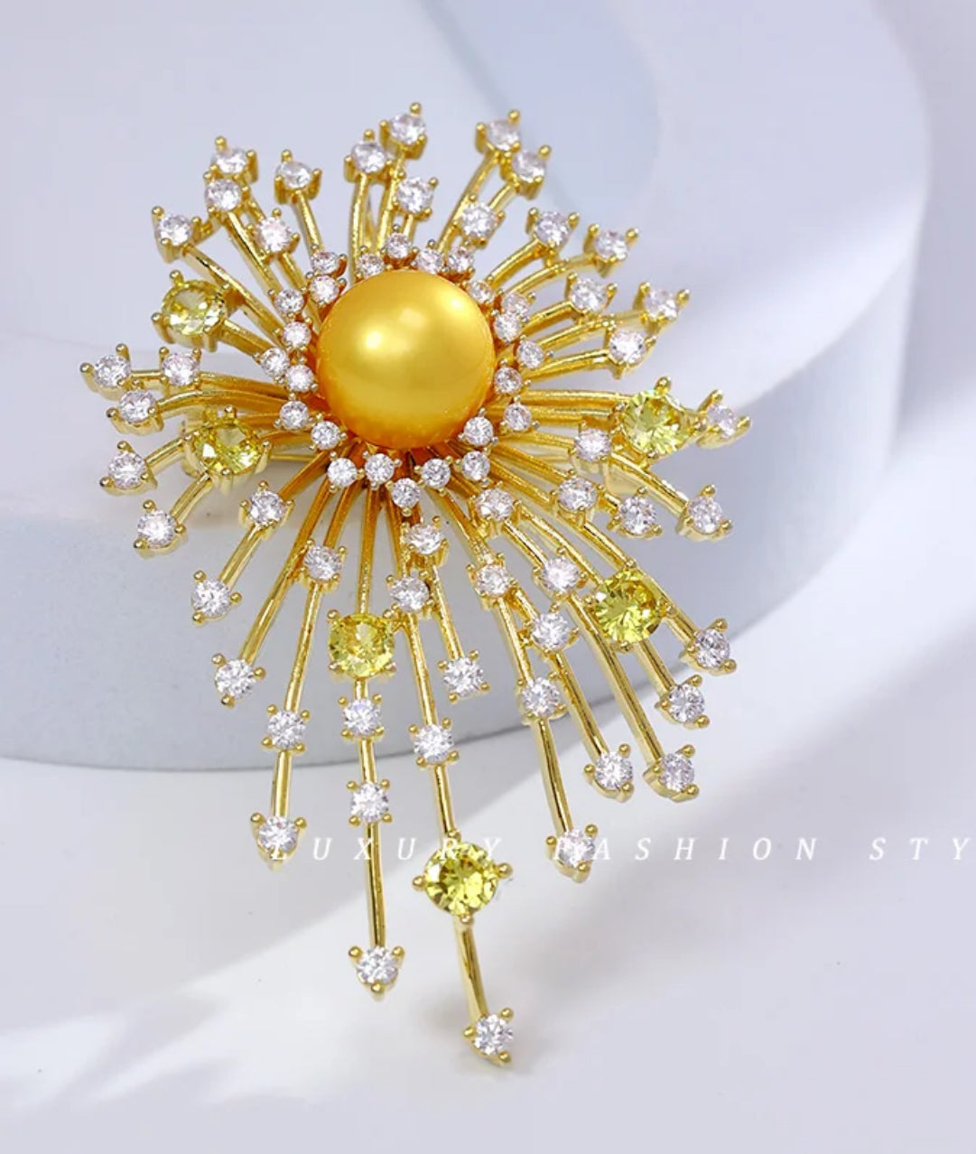 Sparkling Stars with Golden pearl pin