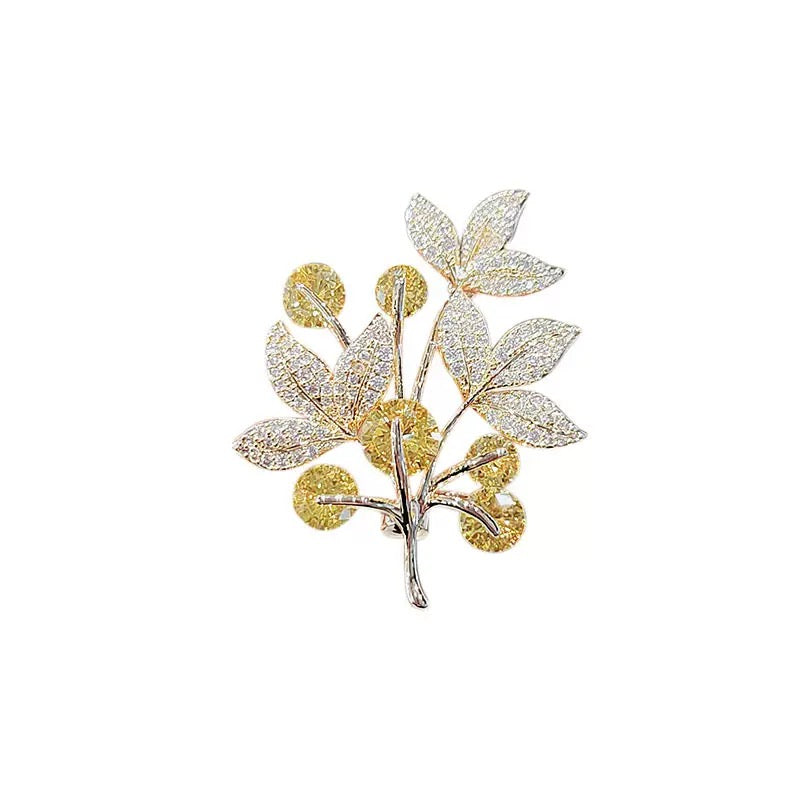 Lucky tree leave pin