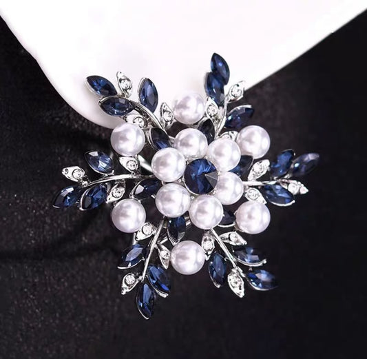 Elegant Blue and Silver Brooch