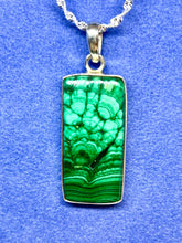 Load image into Gallery viewer, Natural Malachi pendant in sterling silver

