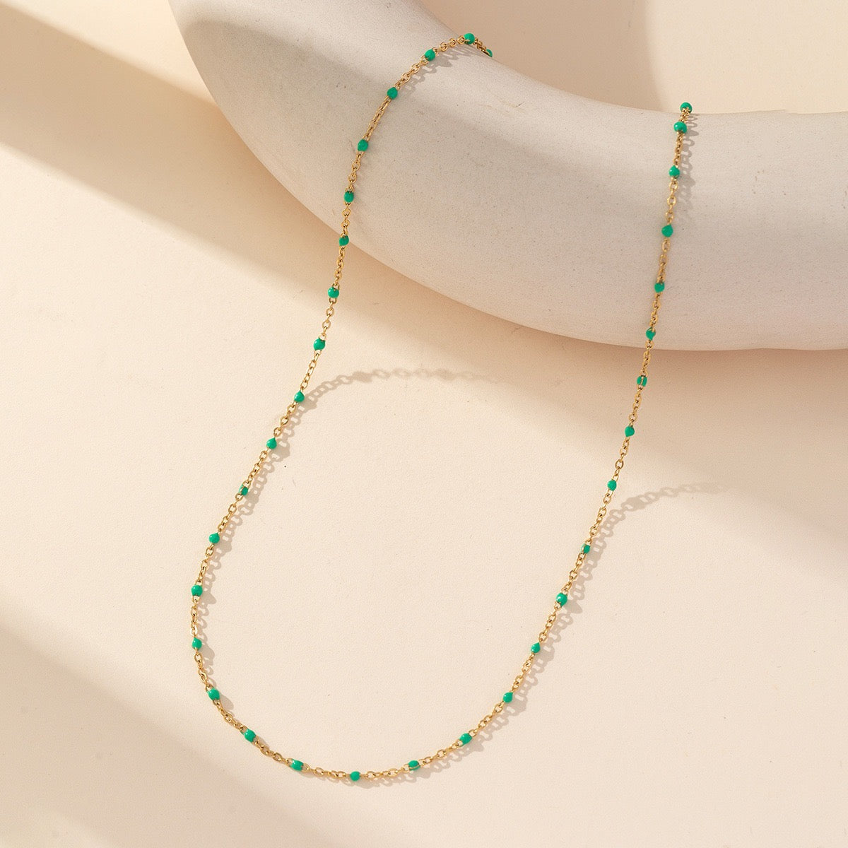 Enemal oil dripping floating necklace