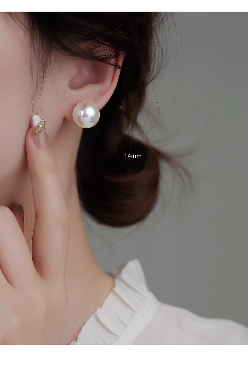 Amazing high luster similant akoya pearl earrings