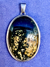Load image into Gallery viewer, Natural ocean Jasper pendant
