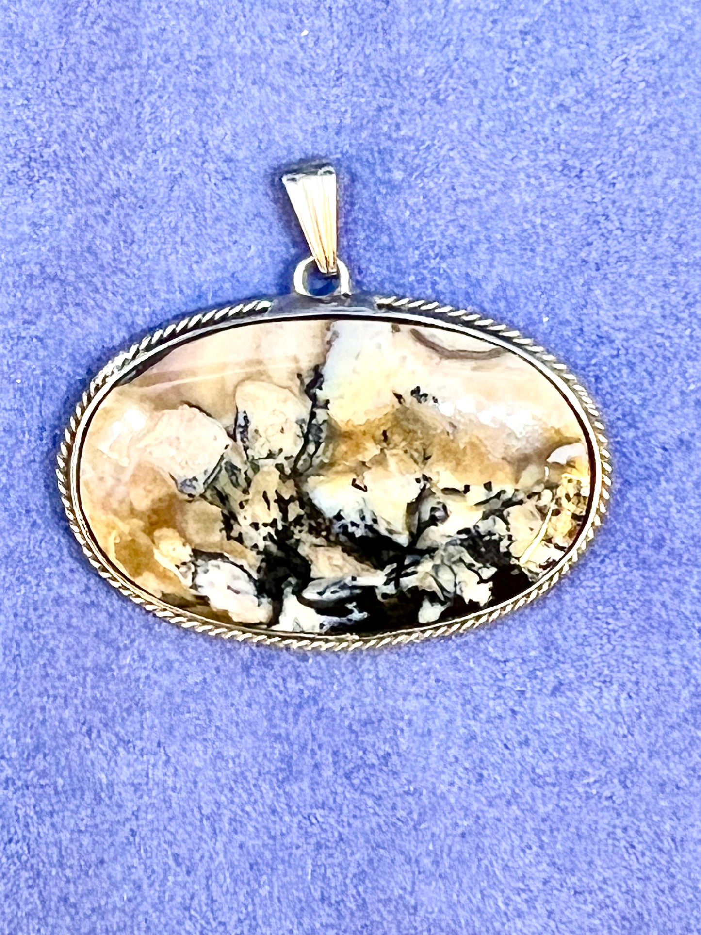 Natural dendrite agate pendant