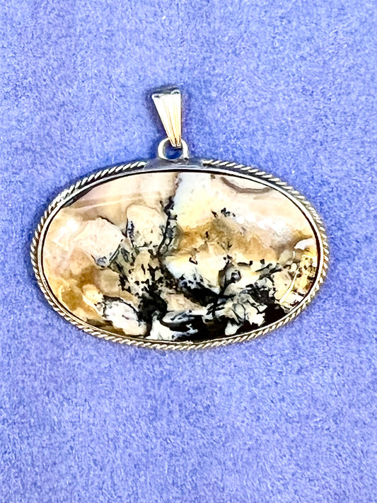 Natural dendrite agate pendant
