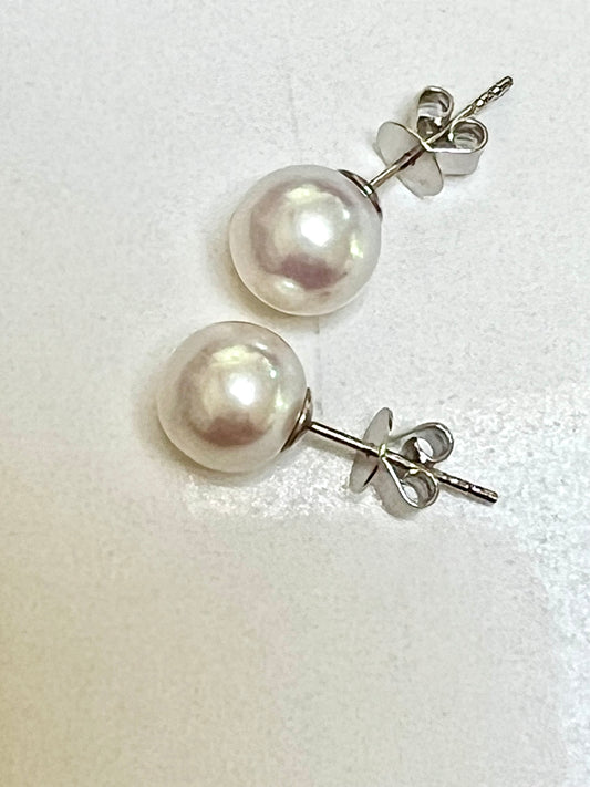 8-9mm freshwater pearl earring in 14 karat white gold