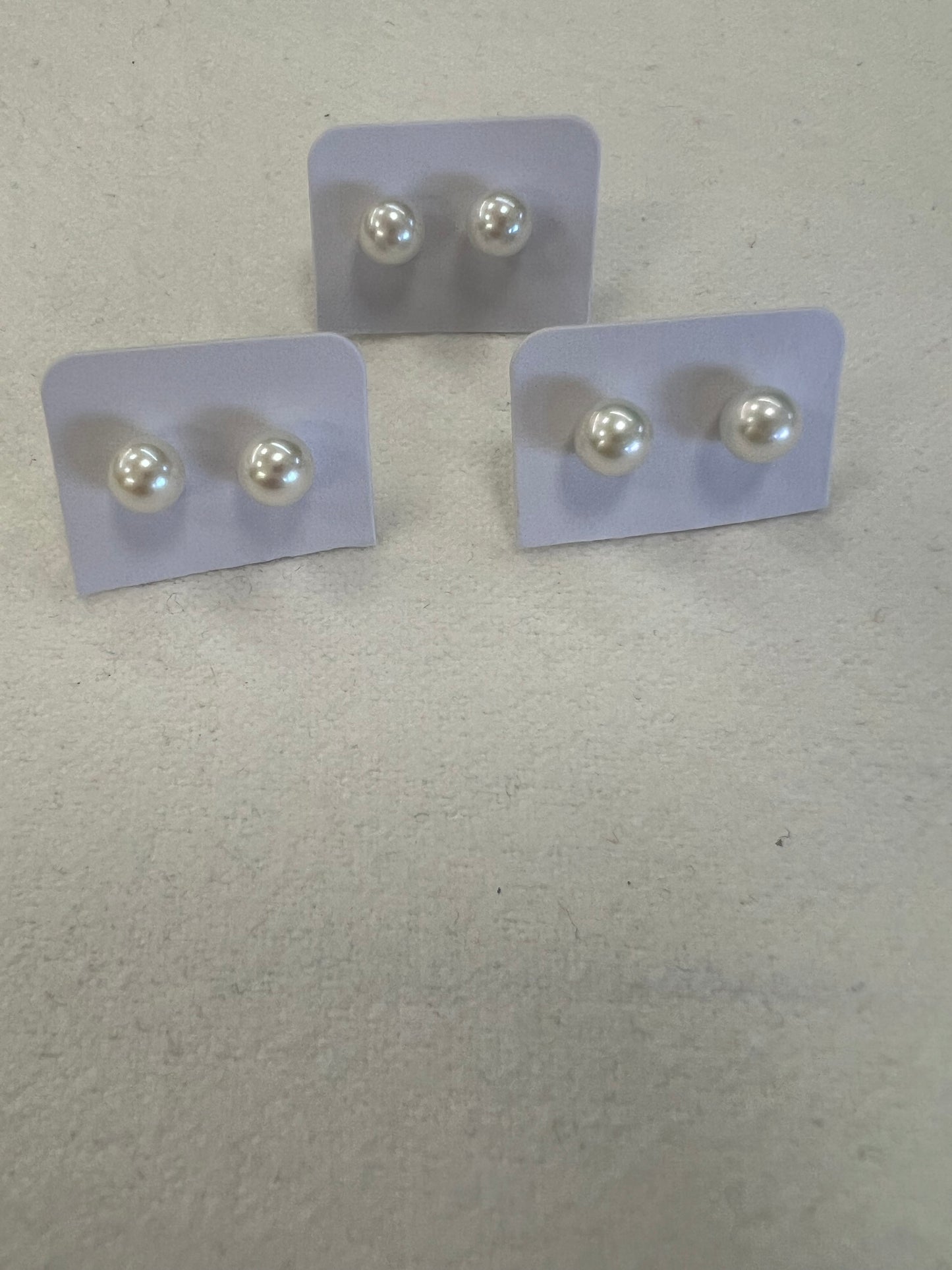 4/4.5mm freshwater pearl stud