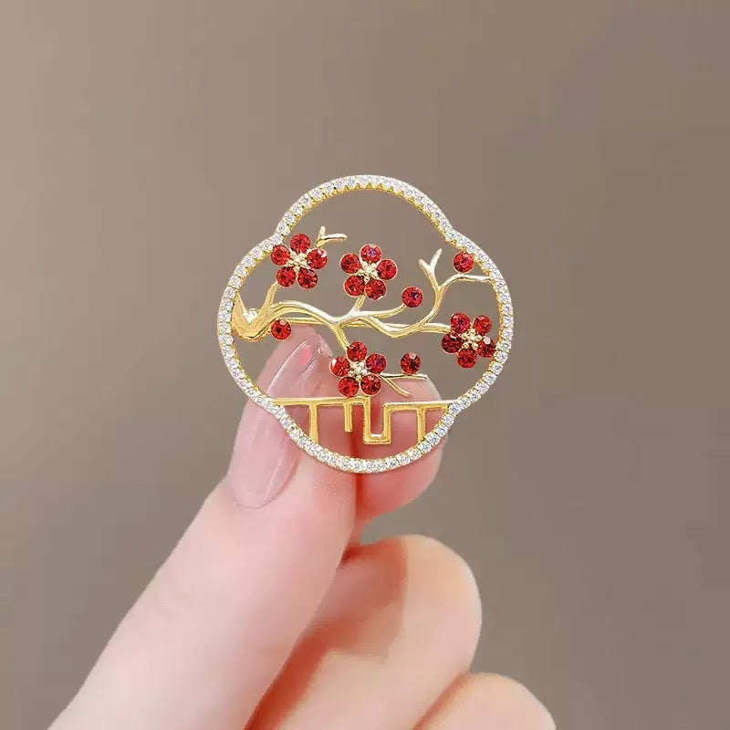 Elegant Chinese-Style Meihua Plum Blossom Pin in Gold and Ruby-Red
