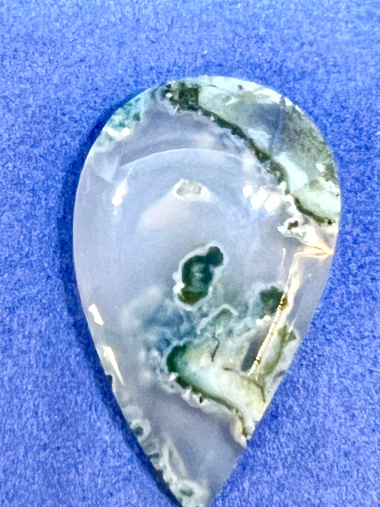 Natural moss agate