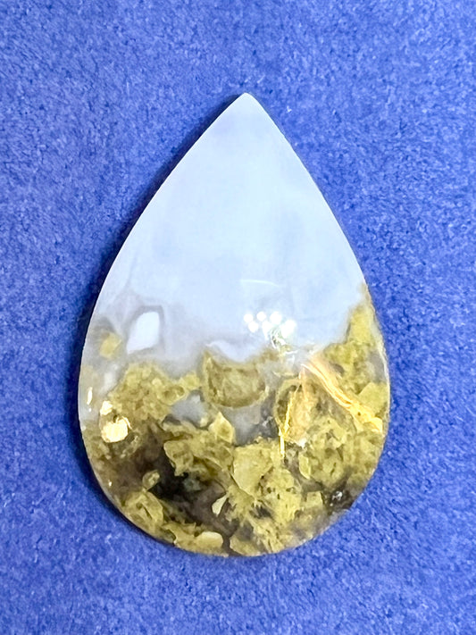 Natural moss agate