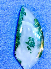 Load image into Gallery viewer, Natural moss agate
