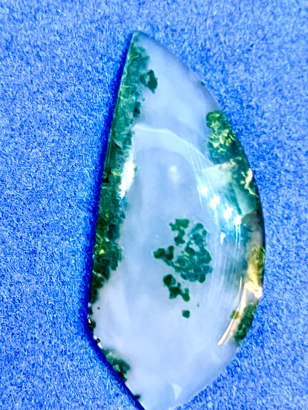 Natural moss agate