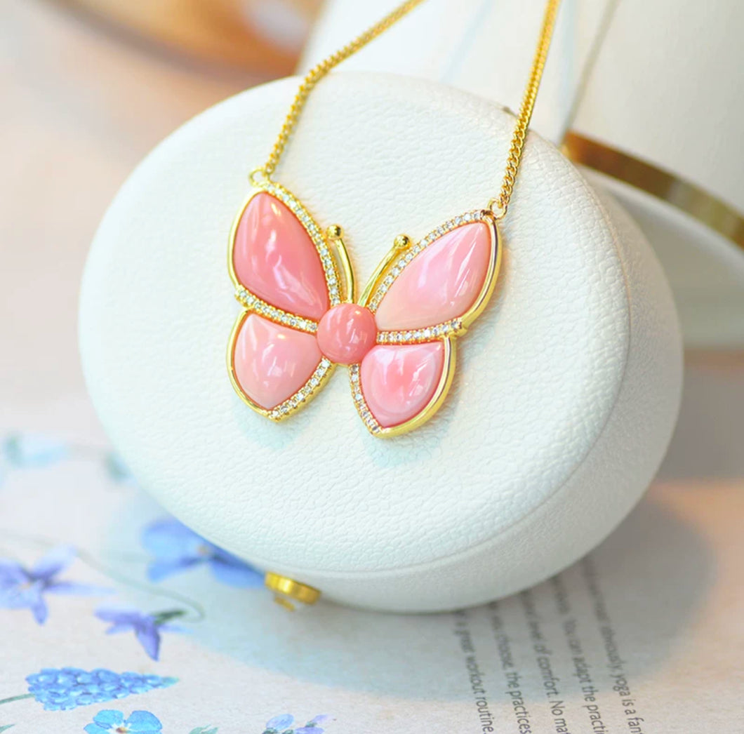 Natural Queen Shell Rouge Snail Powder Pink butterfly pendant in sterling silver 18k gold plated chain 18”