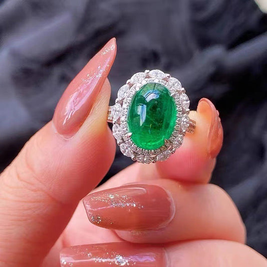 Gorgeous bright green crystal cubic zirconia 18k gold plated ring