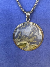 Load image into Gallery viewer, Natural land scape Moss Agate pendant
