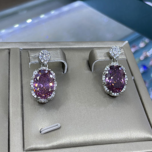 Oval cubic zirconia earring