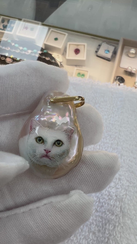 Custom painting on freshwater pearl pendant in 14k yellow gold