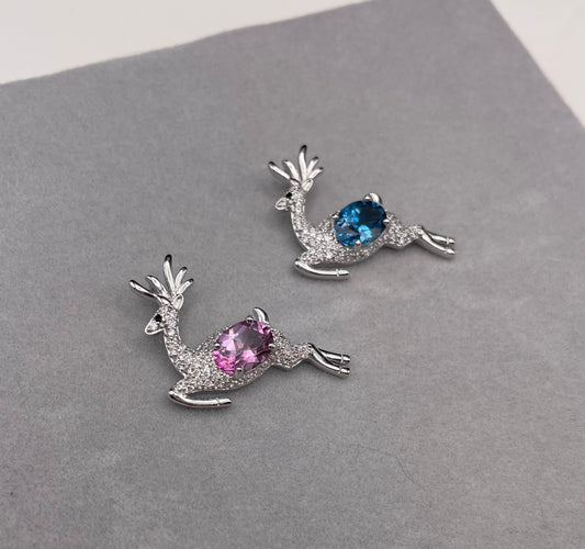 Topaz Jumping Deer Pendant/Necklace