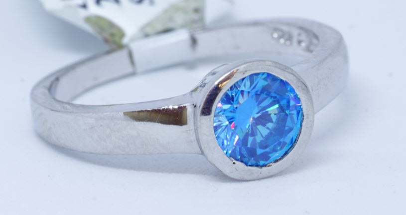 1 blue Helenite  1.35 Ct. Ring