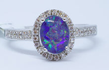 Load image into Gallery viewer, 1 Opal 1.25 Ct. 32 Cubic Zirconium Ring
