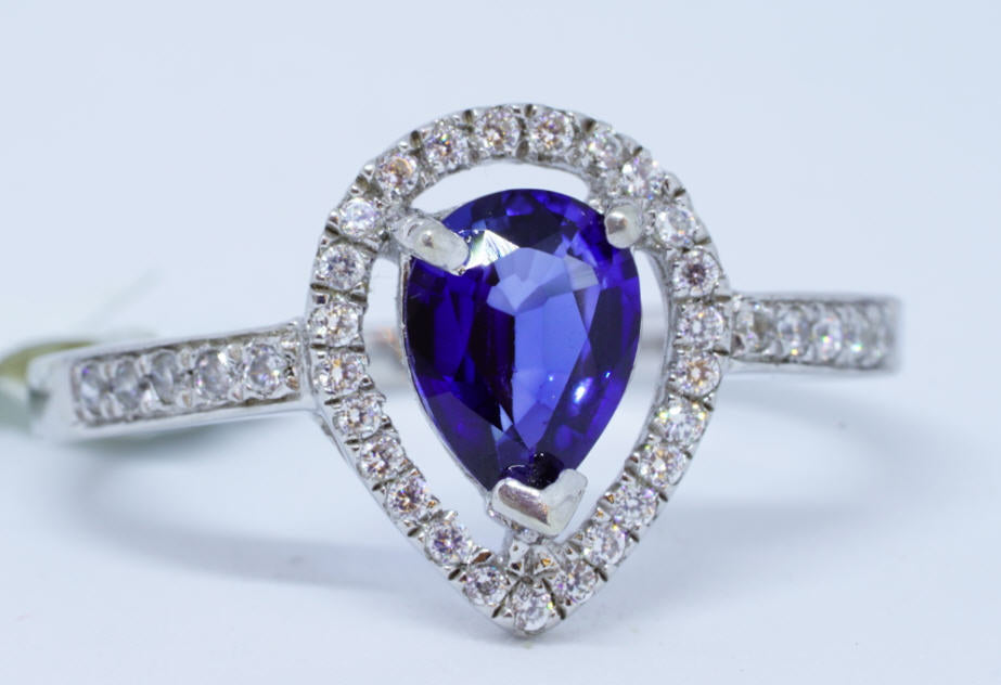 1 Sapphire 1.69 Ct. 38 Cubic Zirconium Ring