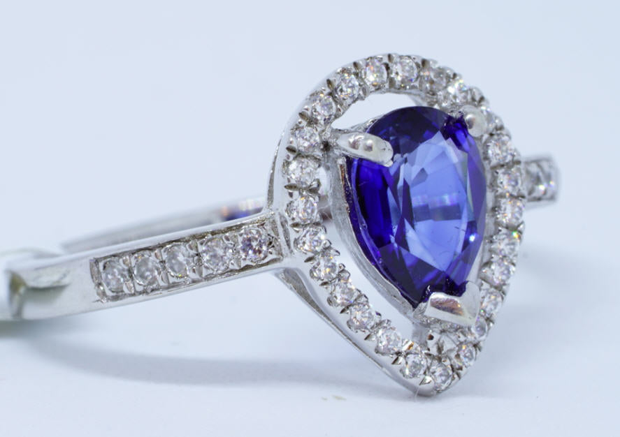 1 Sapphire 1.69 Ct. 38 Cubic Zirconium Ring