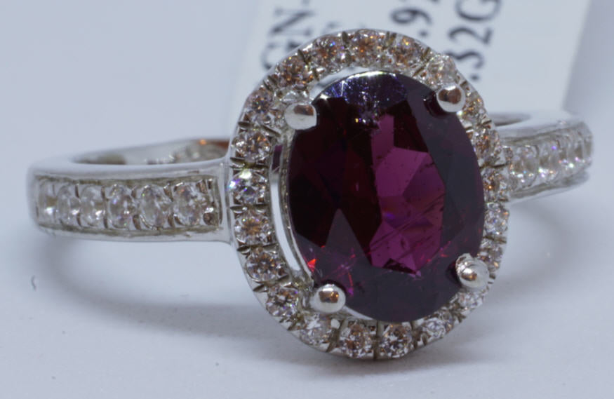 1 Garnet 1.25 Ct 35 Cubic Zirconium